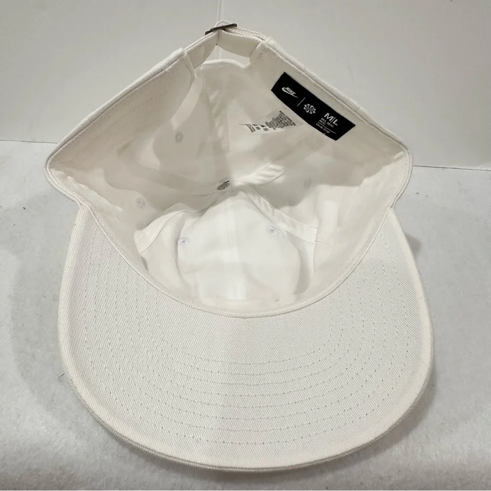 White Nike Club Cap